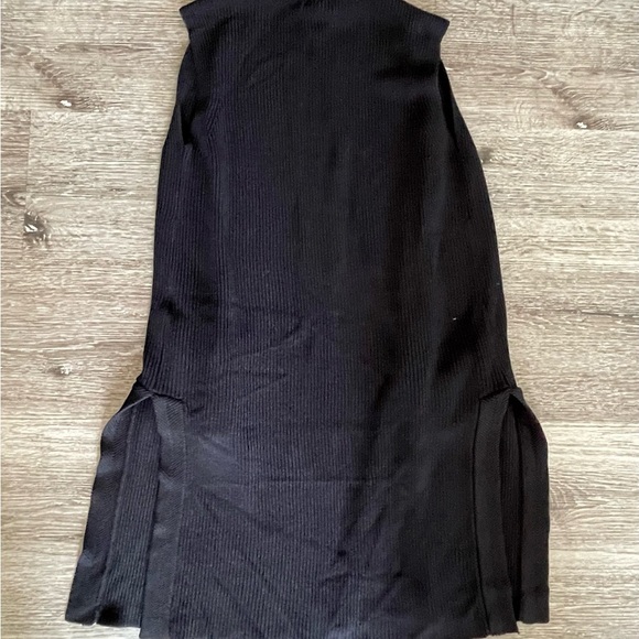 Wilfred Black Jumpsuit with Modern Silhouette - Picture 6 of 6